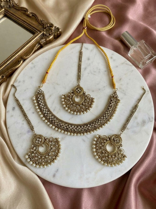 Shab-e-Zar Necklace Set
