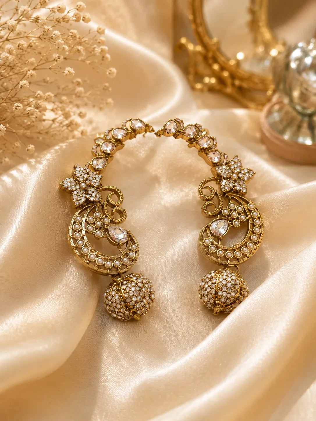 Siyah-e-Zar Earrings