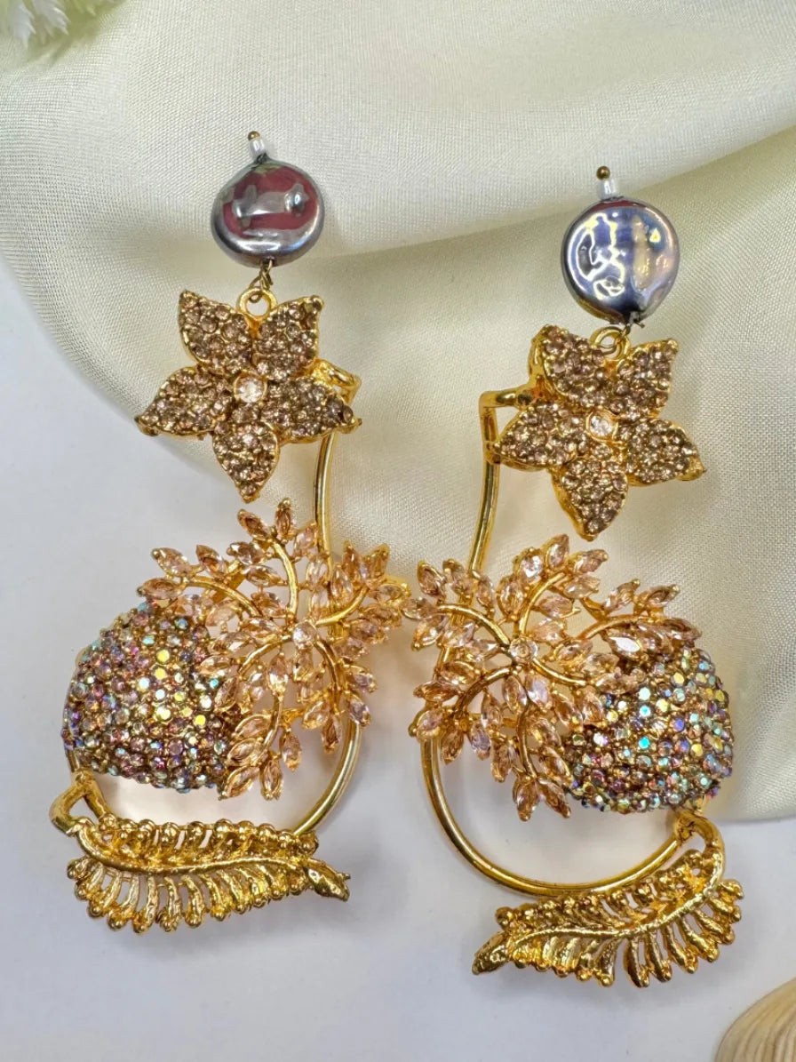 Zaroon Twist Drop Earrings