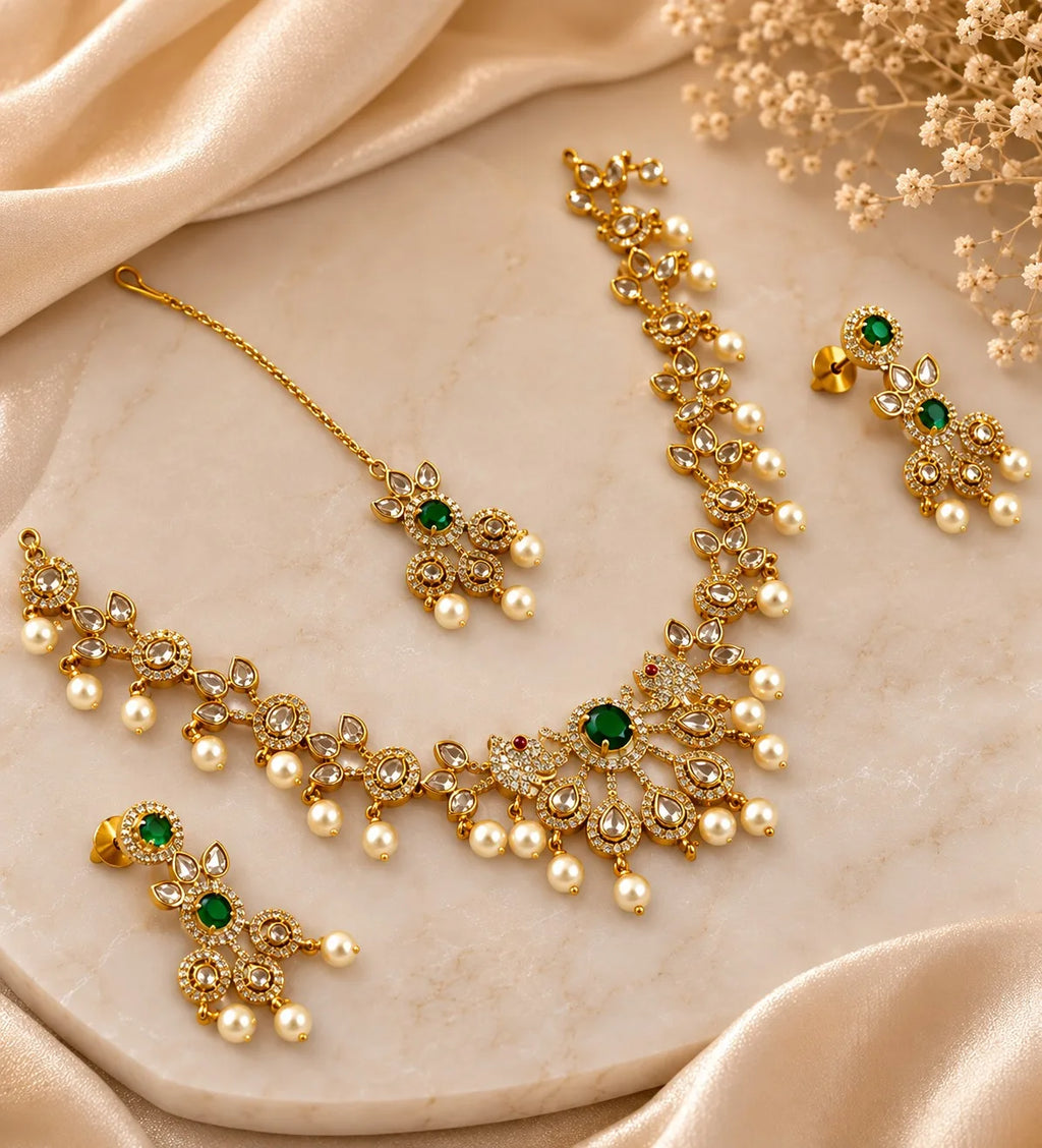 Sabz-e-Noor Necklace Set