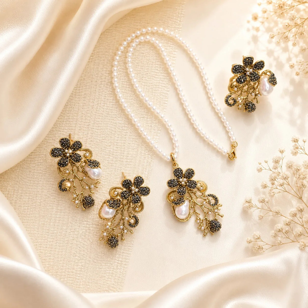 Midnight Vine Necklace Set