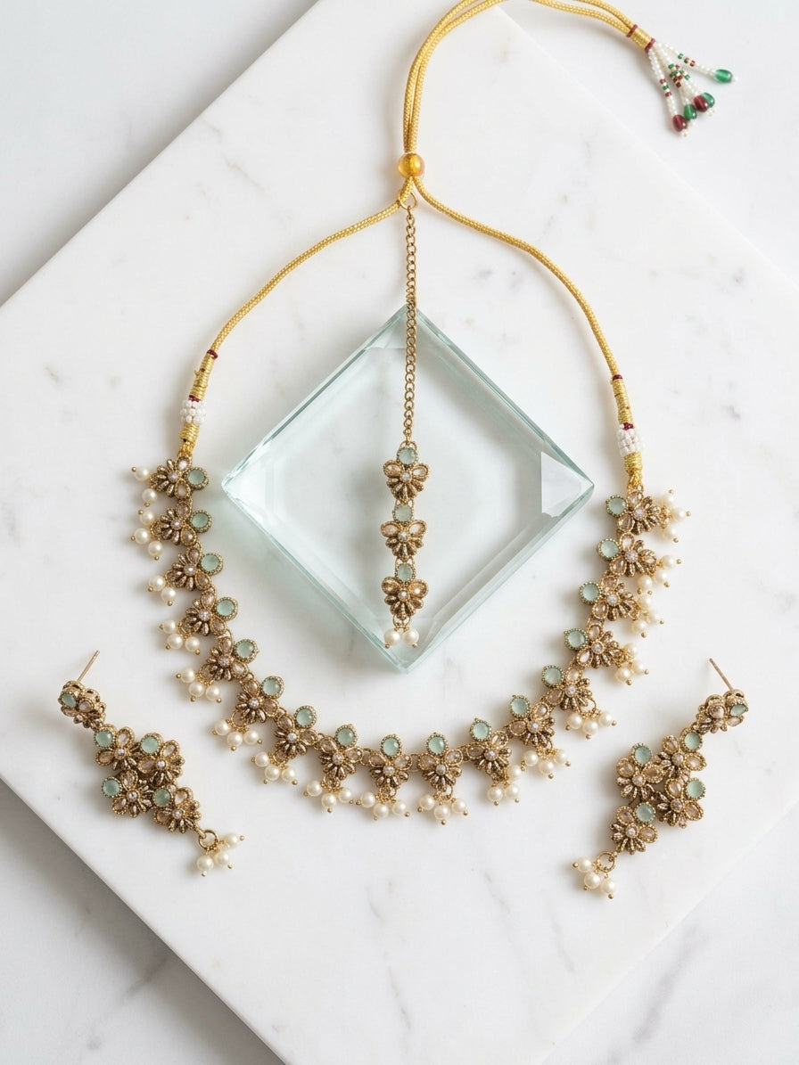 Mint Meadow Necklace Set