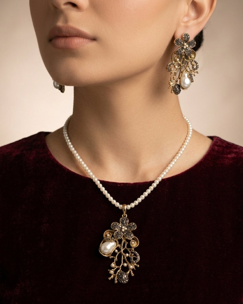 Midnight Vine Necklace Set