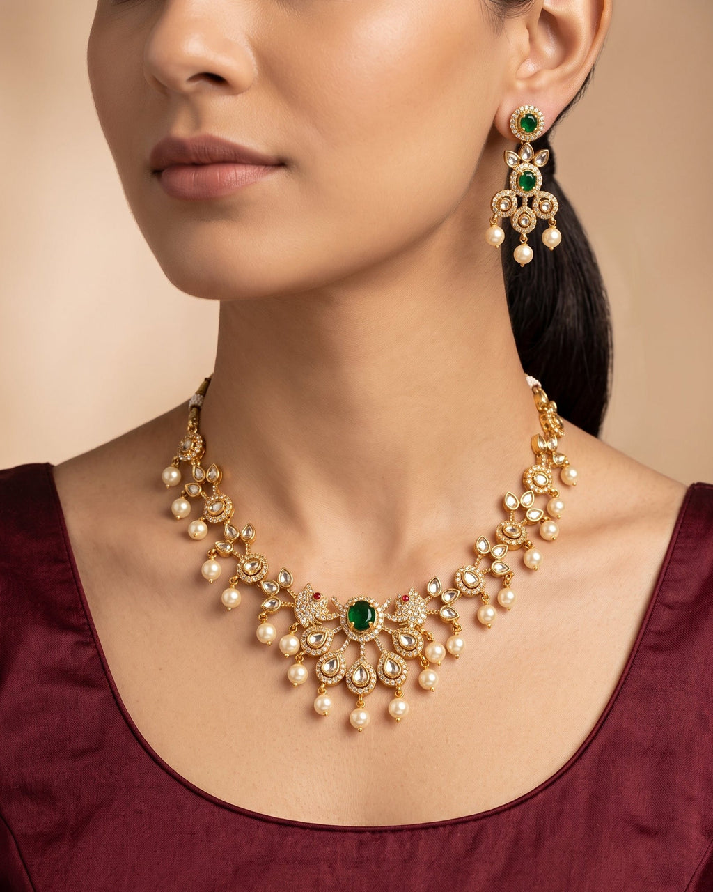 Sabz-e-Noor Necklace Set