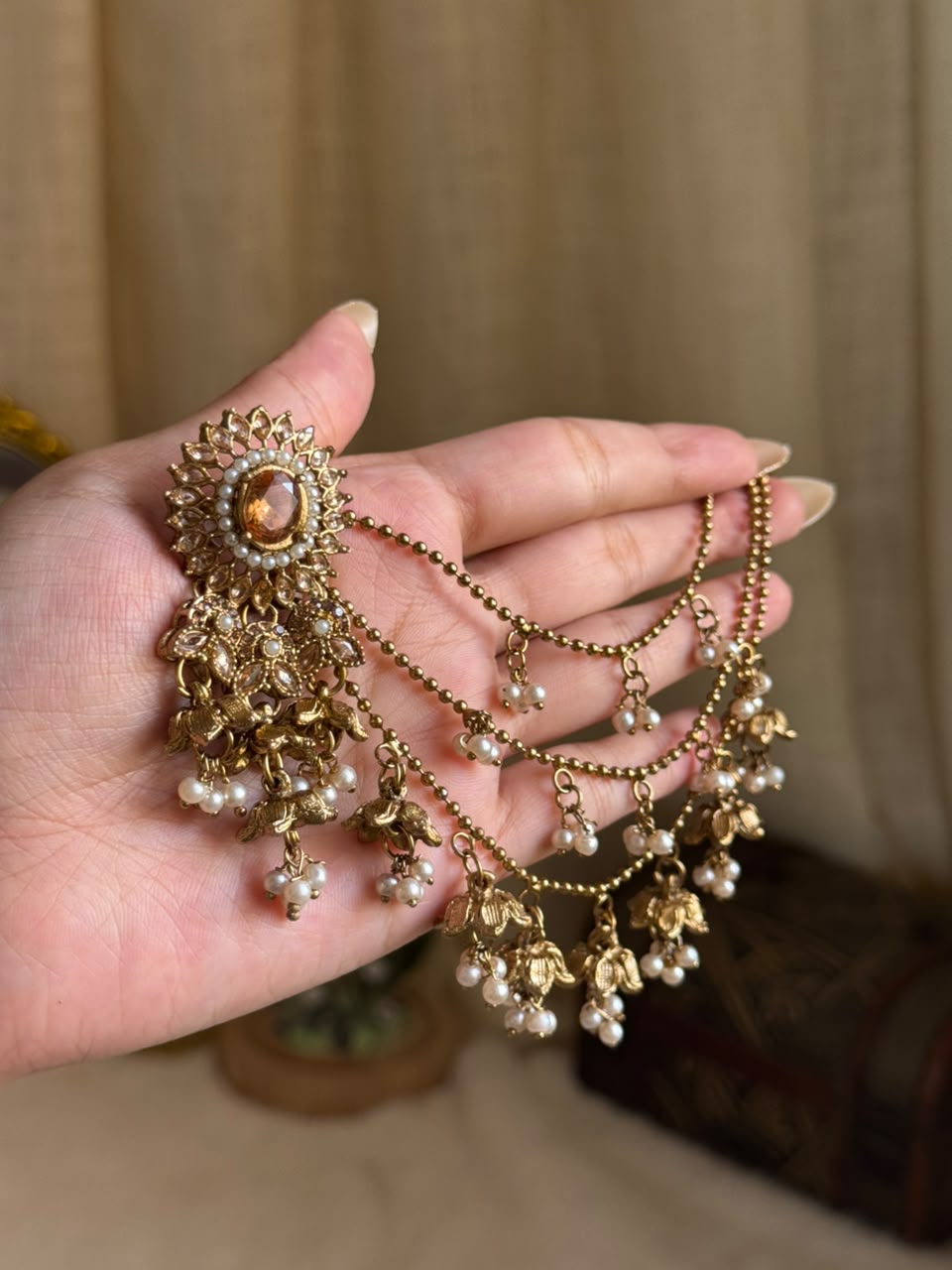 Gulrukh Noor Sahara Jhumka