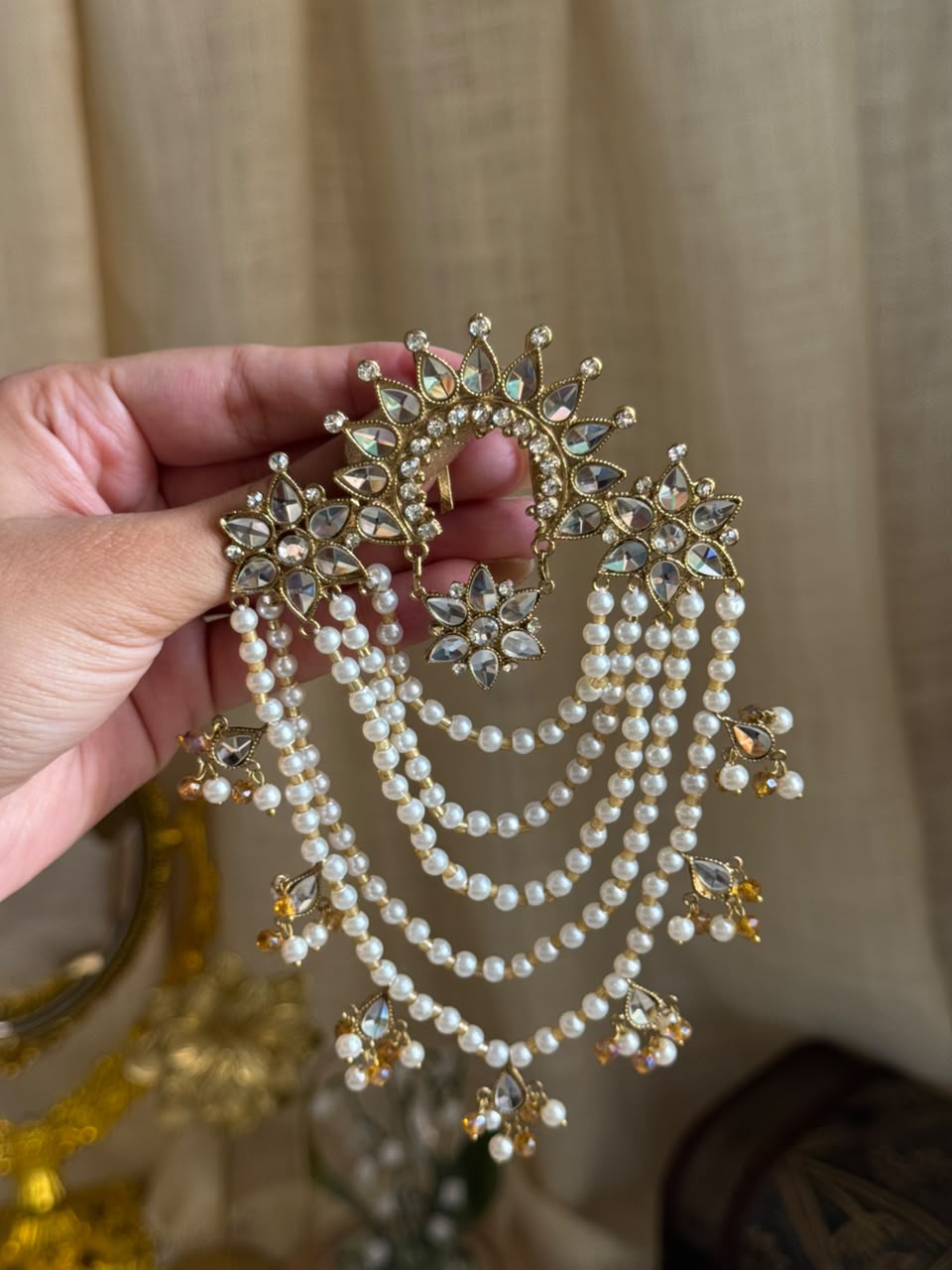 Aalia Kundan Hairclip Paranda