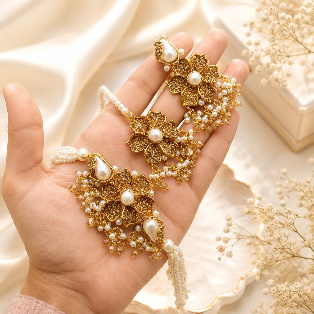 Mahi Floral Choker Set